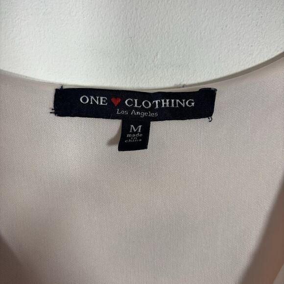 One Clothing Floral Shorts Romper Medium Blush Pink Printed Summer Cute - Picture 2 of 7